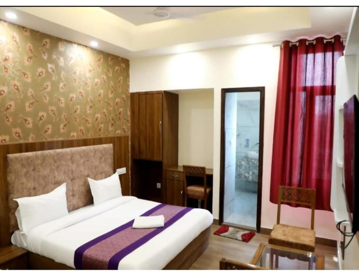 Hotel Royal Villa 2, Амритсар Екстериор снимка