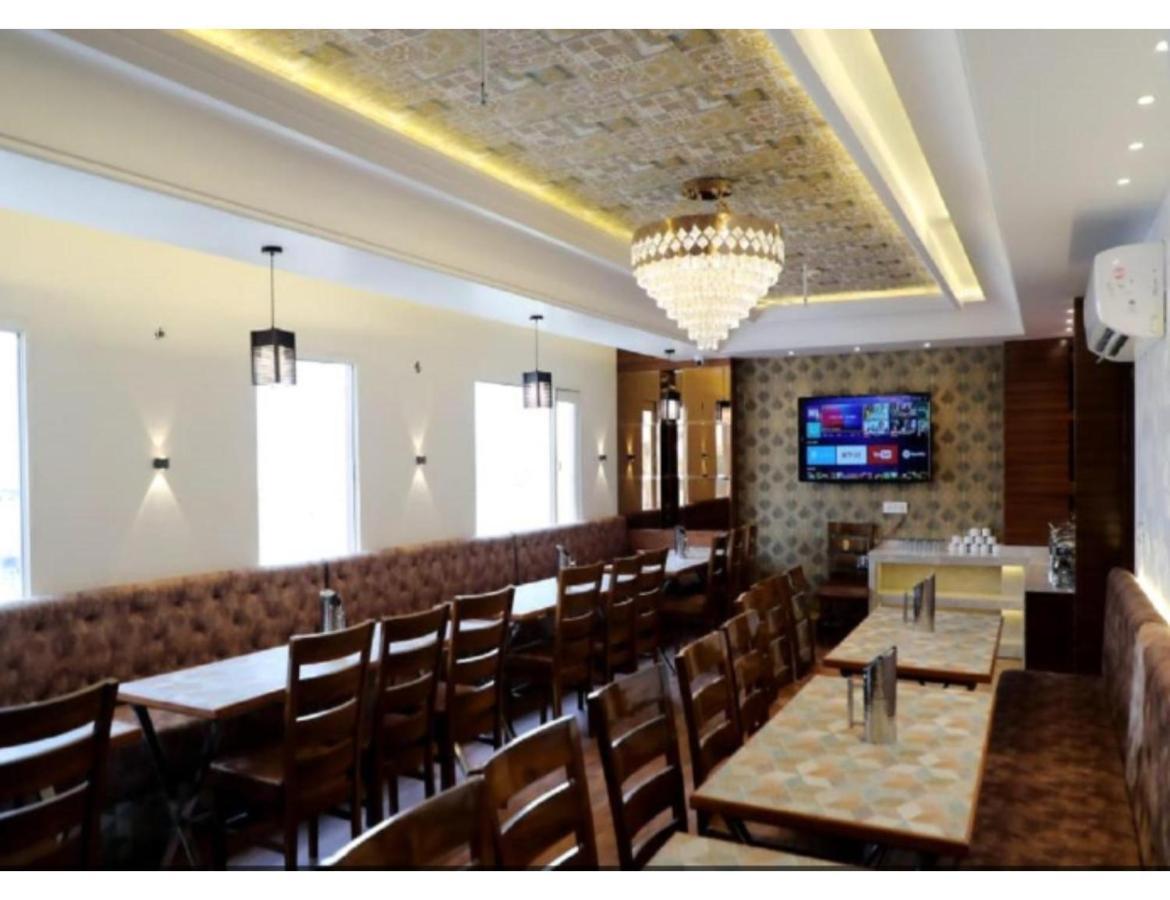 Hotel Royal Villa 2, Амритсар Екстериор снимка